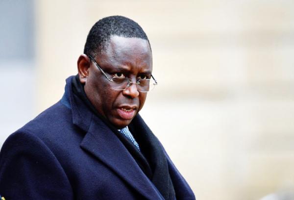 Interdiction d’un débat sur le troisième mandat au sein de l’Apr le jeu «trouble» de Macky Sall