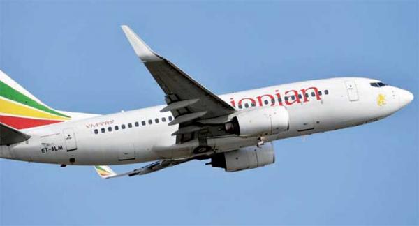 Suite au crash de l’avion d’Ethiopian Airlines le Sénégal ferme son espace aérien au Boeing 737 max