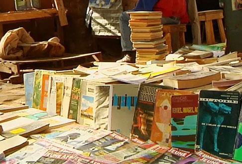Sénégal - DUREMENT IMPACTÉS PAR LA COVID-19 Les libraires par terre misent sur la prochaine rentrée scolaire Sénégal - DUREMENT IMPACTÉS PAR LA COVID-19 Les libraires par terre misent sur la prochaine rentrée scolaire