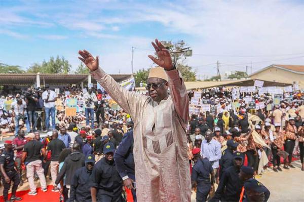 Kaffrine - après un septennat de redressement du pays Macky Sall promet un mandat pour la jeunesse et les femmes